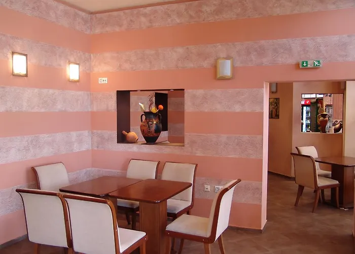 Poseidon 公寓式酒店 圣弗拉斯